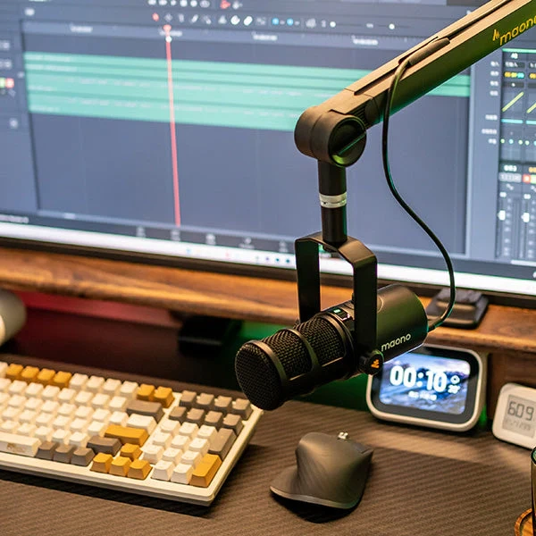 MAONO PD400X USB/XLR Dynamic Microphone | 360° Adjustable | Cardioid Polar Pattern | USB-C & XLR Connectivity | Dynamic Capsule | Zero-Latency Monitoring | Touch Mute & 3-in-1 Digital Control Knob - Image 3